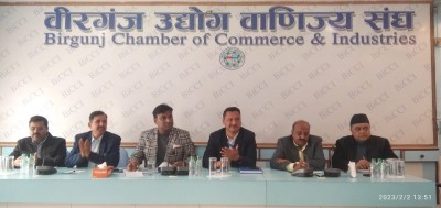 पर्साका नयाँ प्रजिअ र उद्योगीबिच भेटघाट